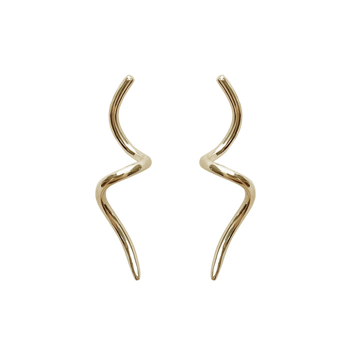 Arya-swirly-gold-earrings-9K-by-Marie-Beatrice-Gade-eco-jewellery-low-flat-lay
