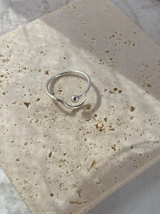 APOLLO Ring - Minimalistic open ended silver ring