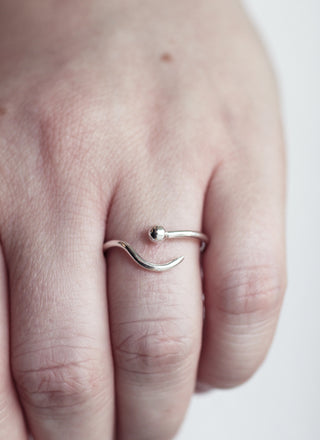 APOLLO Ring - Minimalistic open ended silver ring