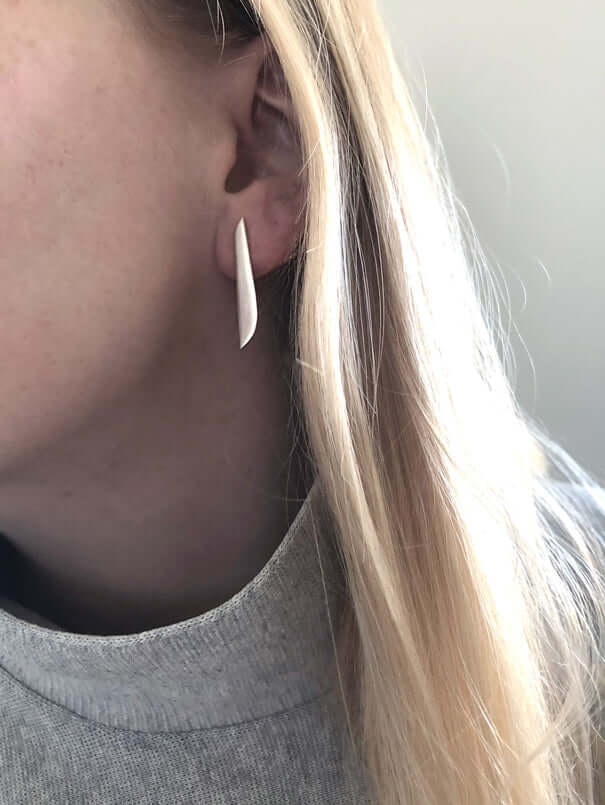 Handmade Eco-Friendly fine jewellery by Marie Beatrice Gade, BELIZE - Organic shaped silver earrings