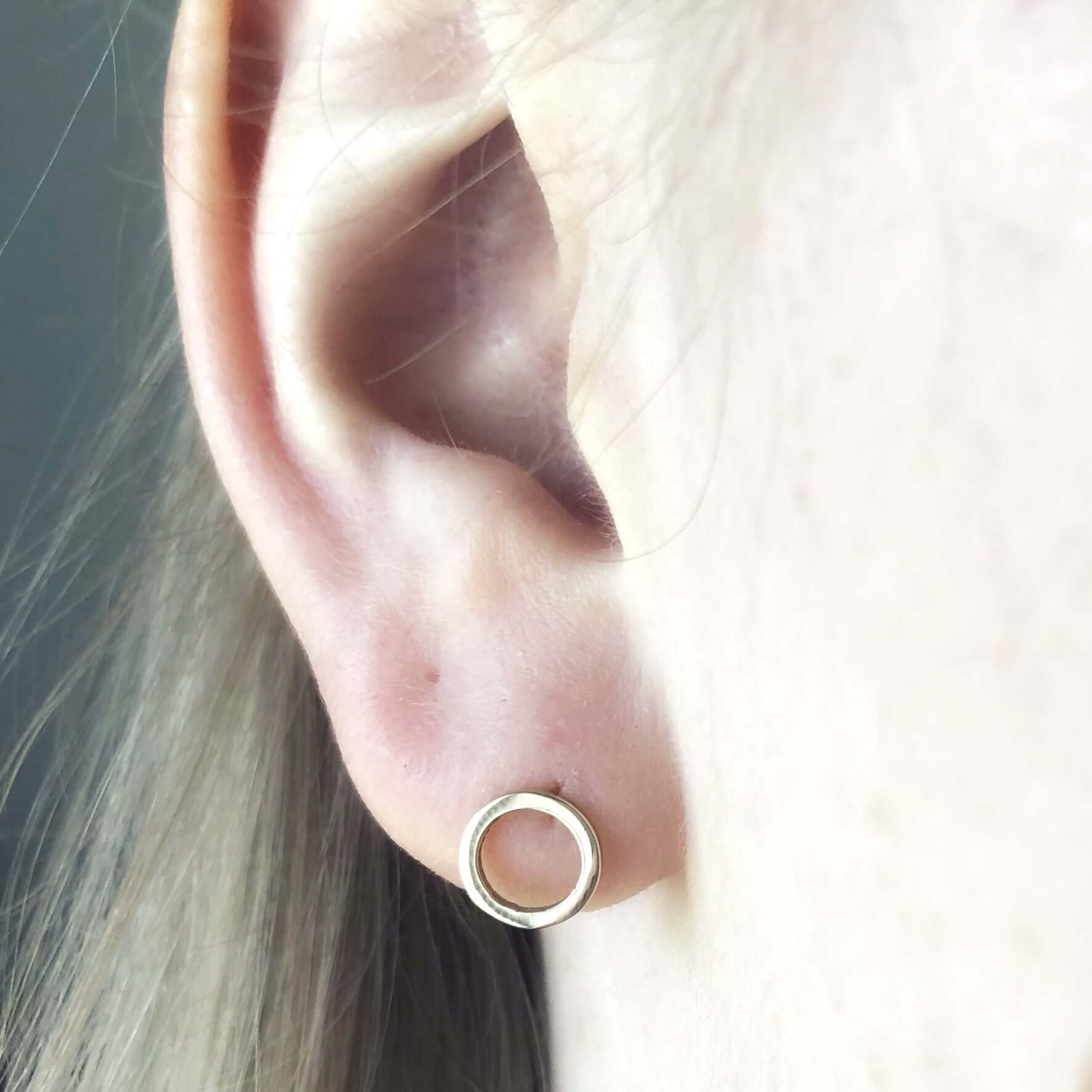 Handmade Eco-Friendly fine jewellery by Marie Beatrice Gade, CONTINUUM - 9K gold circle jewellery set