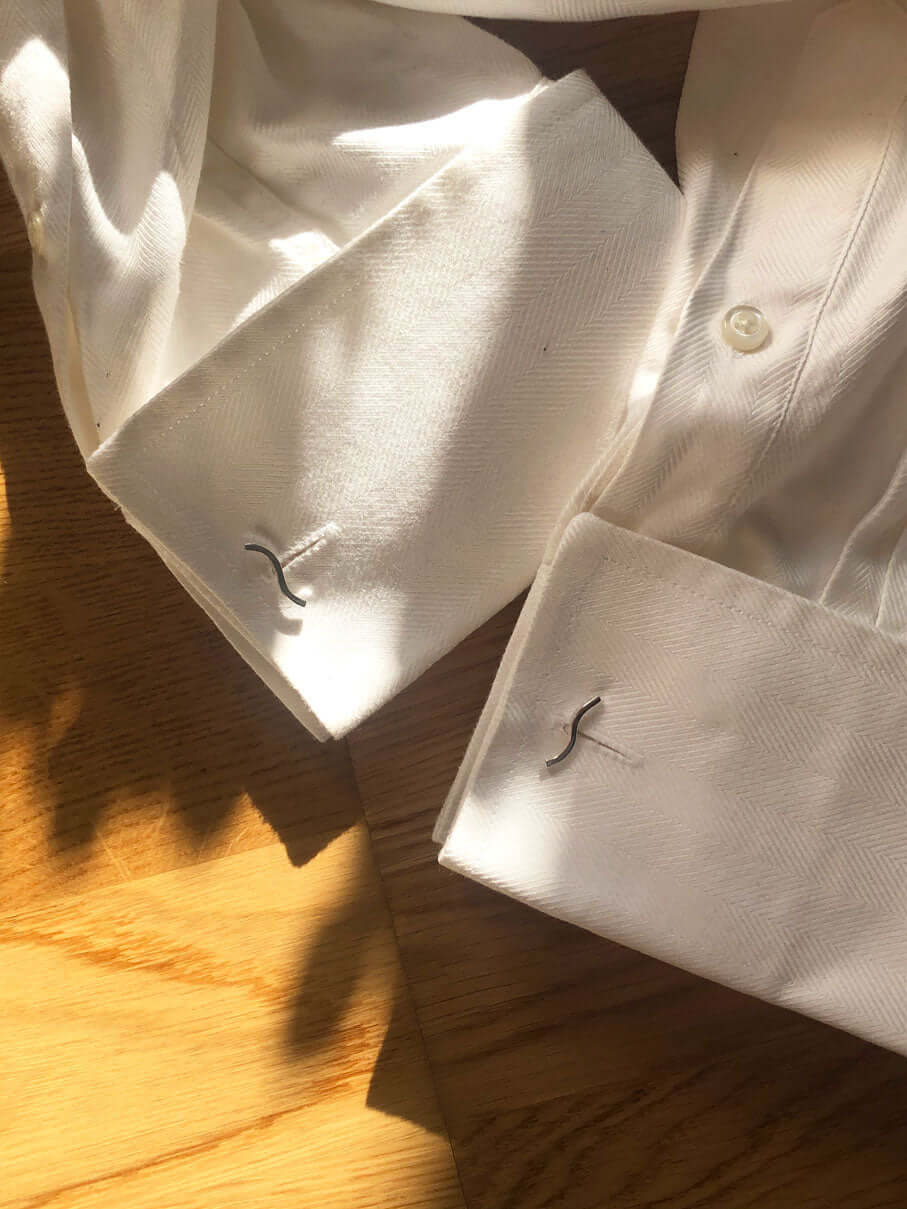 Ever-silver-unisex-cufflinks-flatlay-by-Marie-Beatrice-Gade