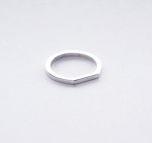 Edge-square-metal-silver-ring-by-Marie-Beatrice-Gade-handmade-from-recycled-925-silver-on-white