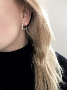 Handmade Eco-Friendly fine jewellery by Marie Beatrice Gade, ELENA Mini - Oval silver earrings