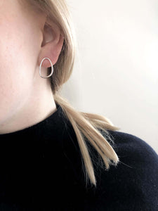 Handmade Eco-Friendly fine jewellery by Marie Beatrice Gade, ELENA Mini - Oval silver earrings