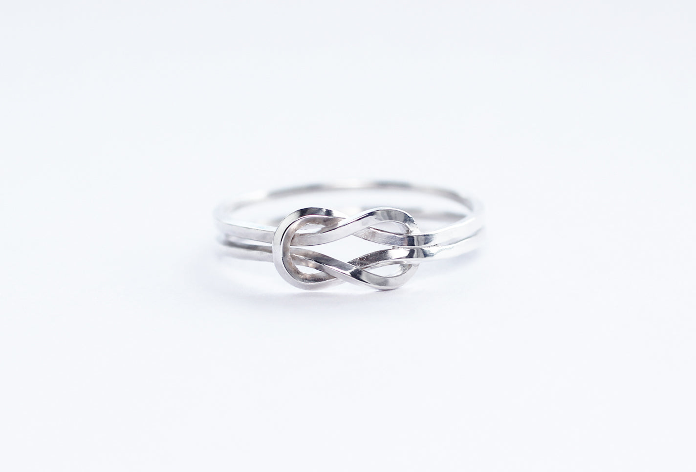 Evighet-silver-eternity-ring-by-Marie-Beatrice-Gade-flatlay