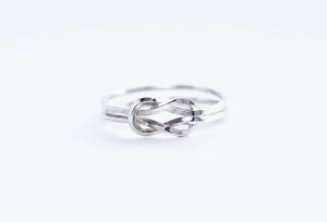 Evighet-silver-eternity-ring-by-Marie-Beatrice-Gade-flatlay