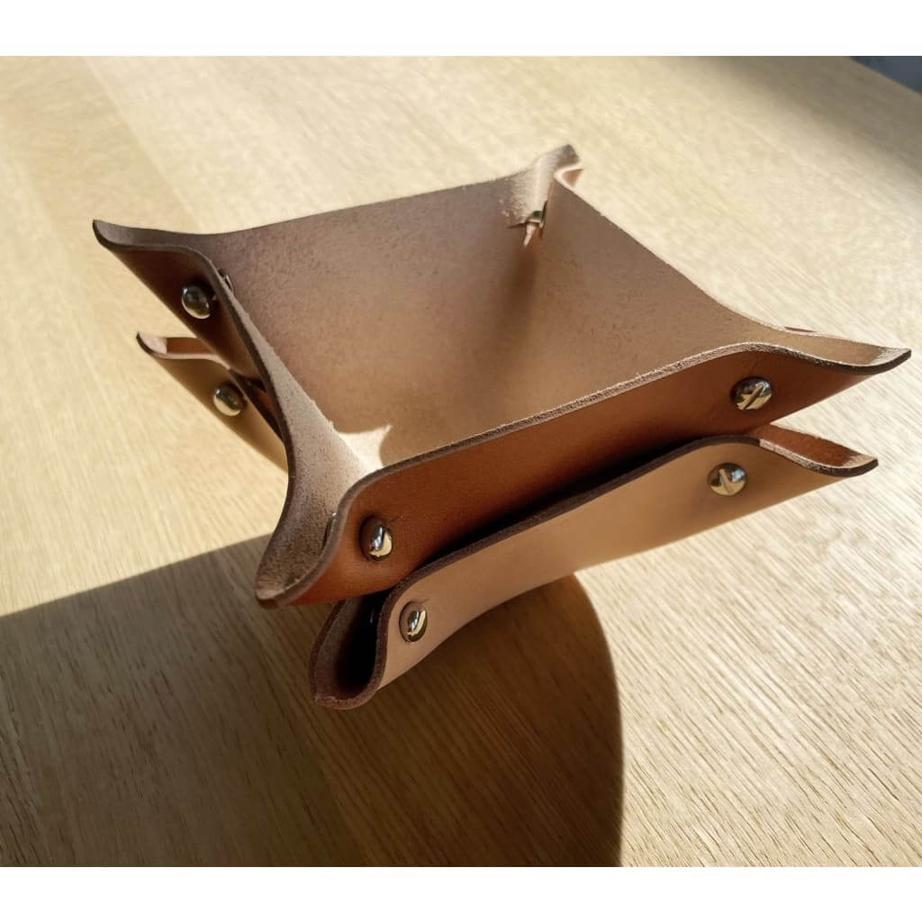 Handmade Eco-Friendly fine jewellery by Marie Beatrice Gade, COMO - Leather Travel Tray