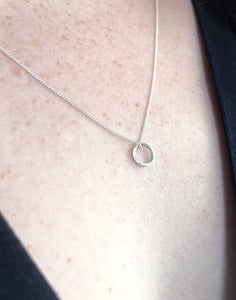 continuum-necklace-in-recycled-silver-by-Marie-Beatrice-Gade