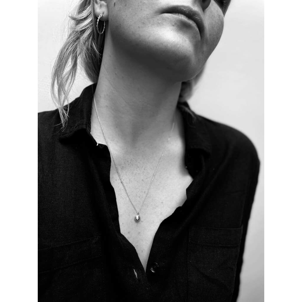 DINAH-silver-bead-necklace-by-Marie-B-Gade-on-model