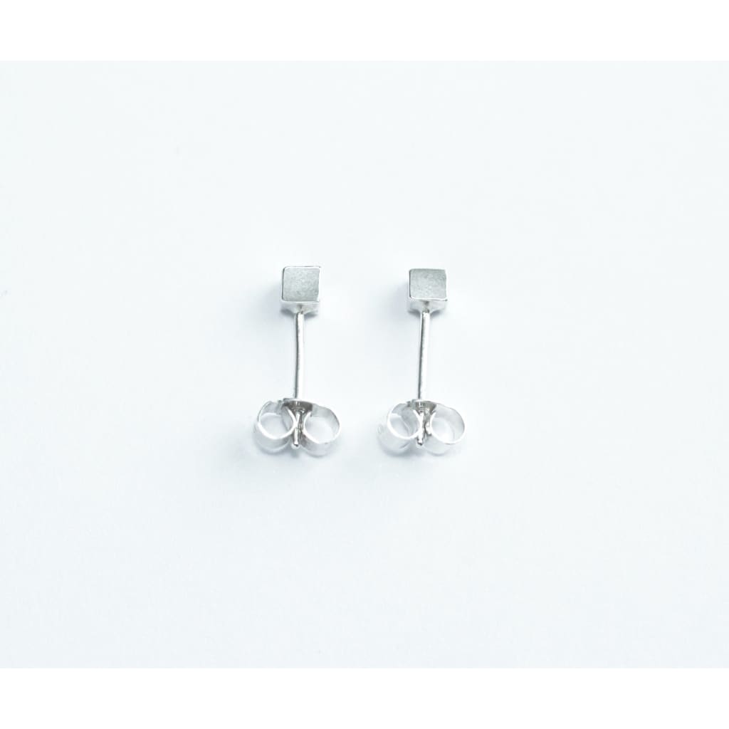Handmade Eco-Friendly fine jewellery by Marie Beatrice Gade, KLOSS Silver Cube Earrings