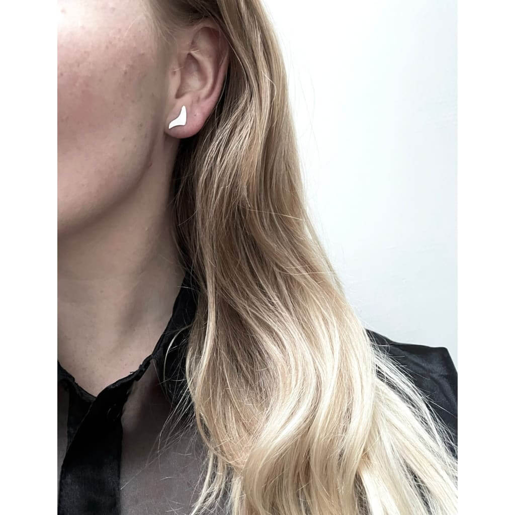Handmade Eco-Friendly fine jewellery by Marie Beatrice Gade, ØEN Solid Earrings