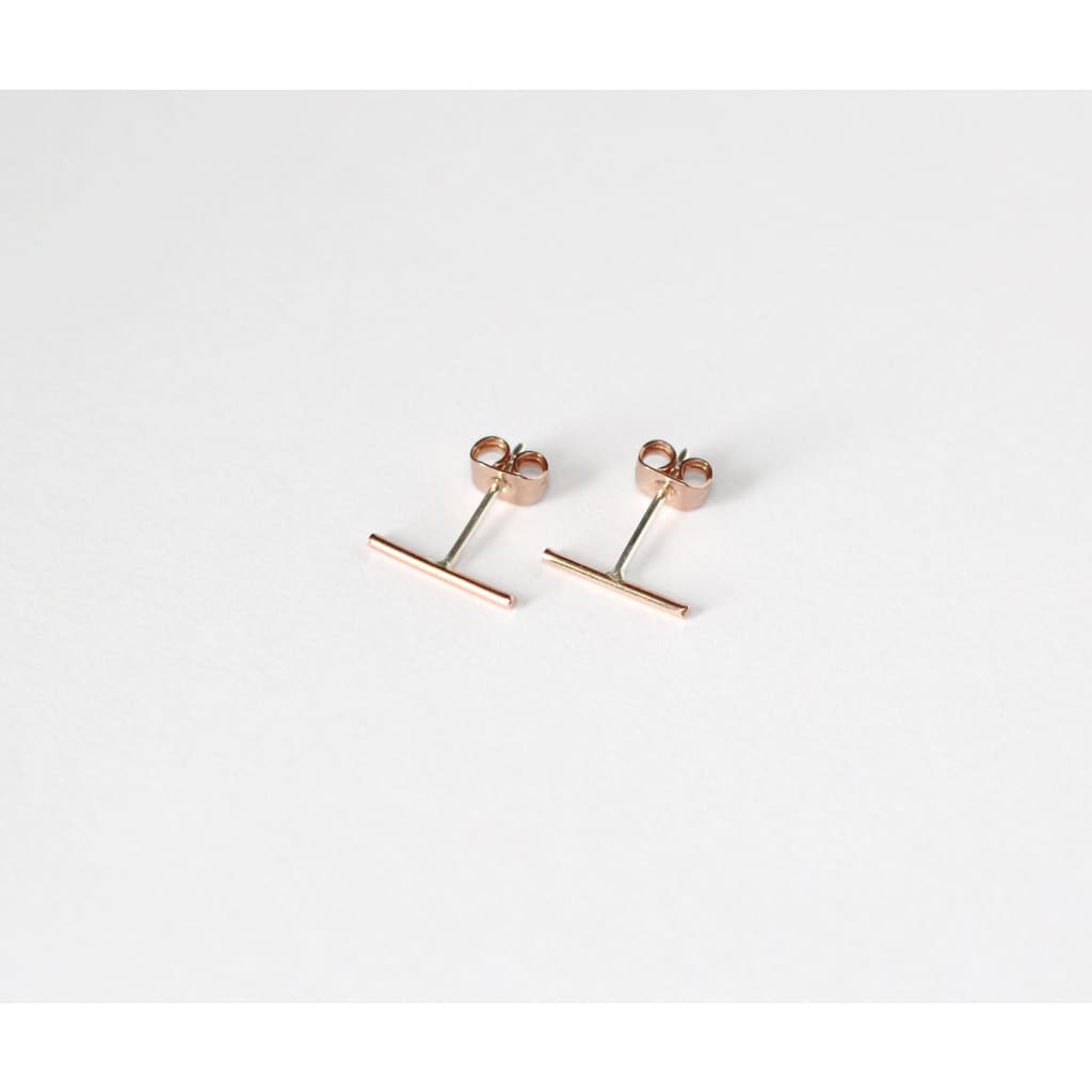 Tundra 9ct red gold earrings with sterling silver pins and scrolls by M of Copenhagen