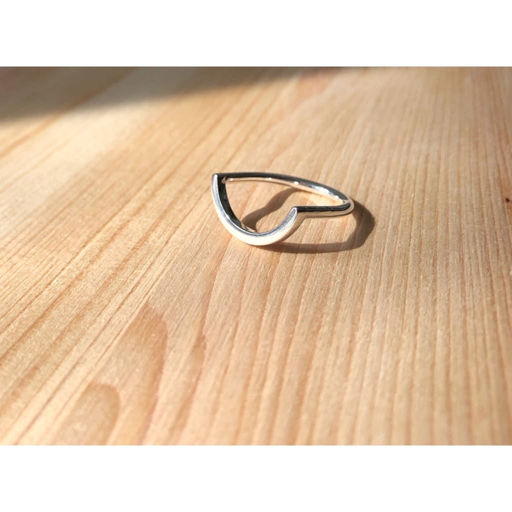 Uno-unisex-curve-ring-in-recycled-silver-by-M-of-Copenhagen.
