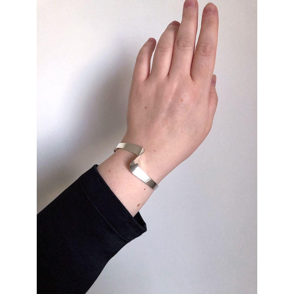 Handmade Eco-Friendly fine jewellery by Marie Beatrice Gade, VERA Bangle
